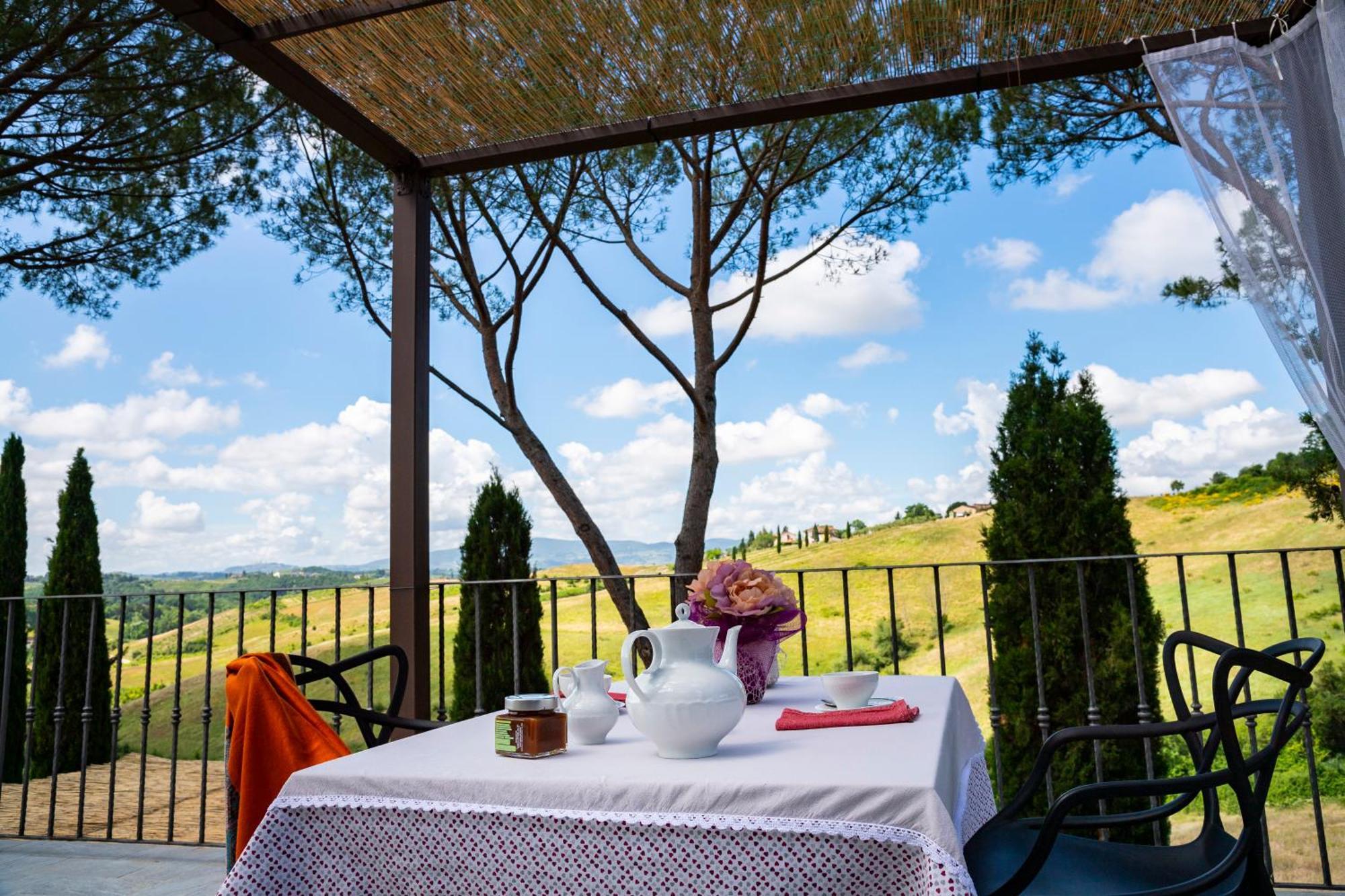Il Pucchio Apartment Certaldo Bagian luar foto